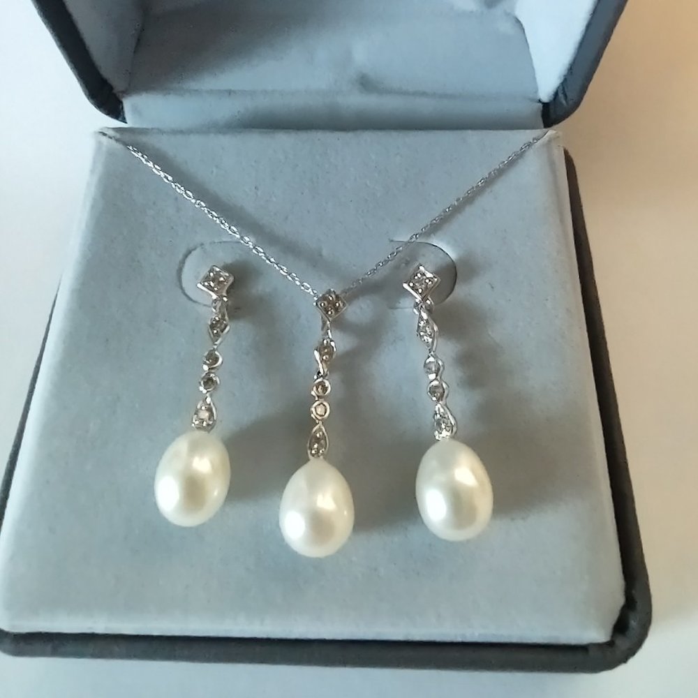 Pearl and Diamond Necklace & Earring Set on Silver Chain